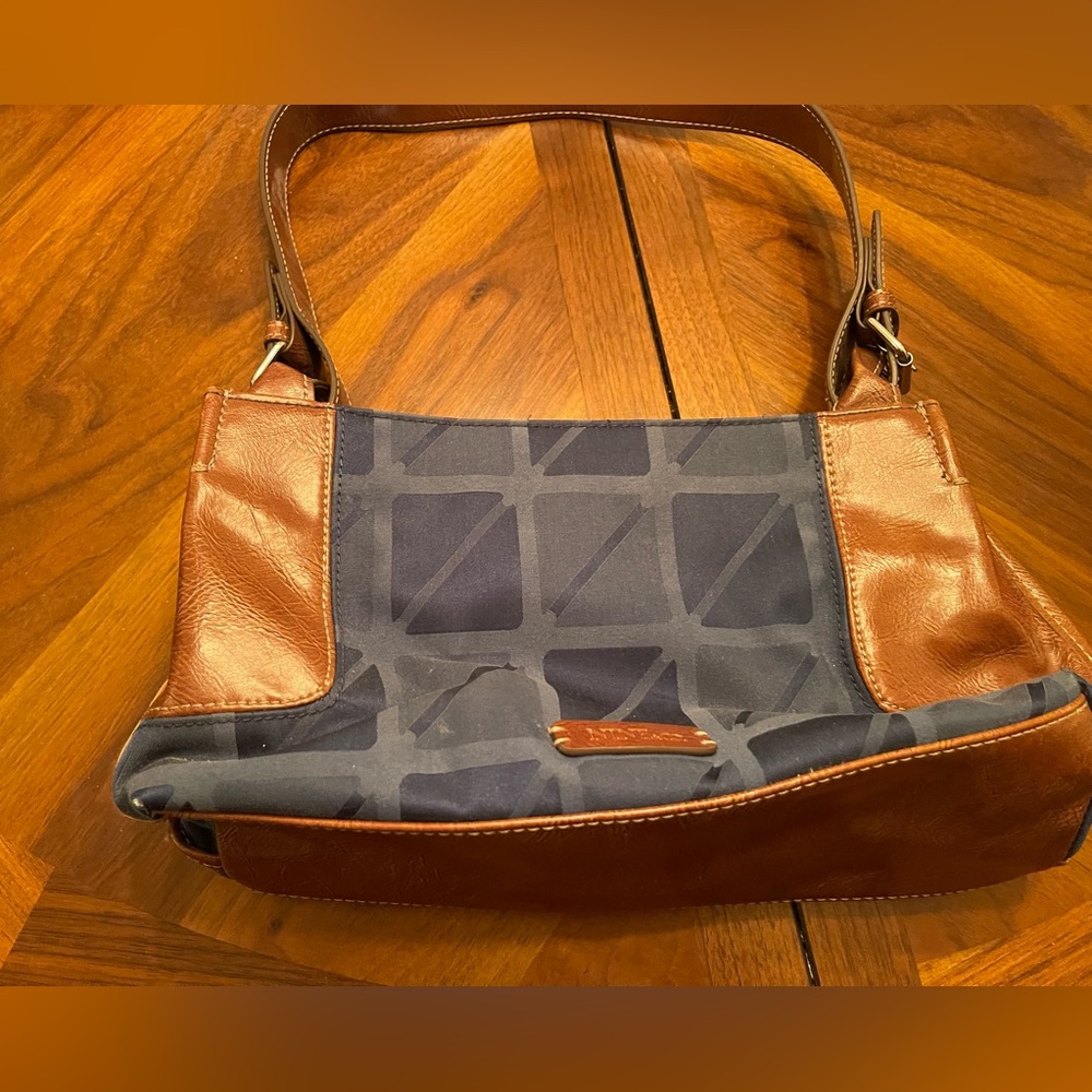 Shoulder purse